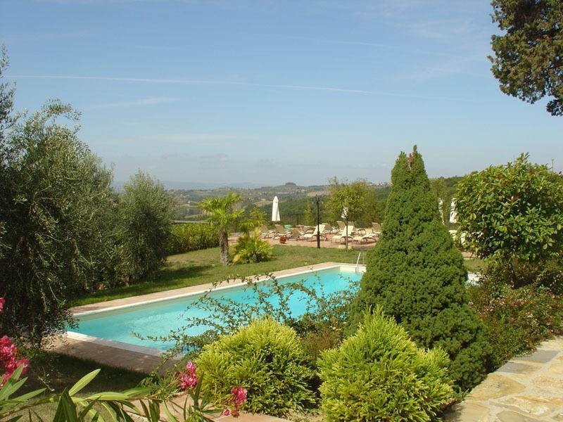 Agriturismo Campo Lungo San Donato in Poggio Стая снимка