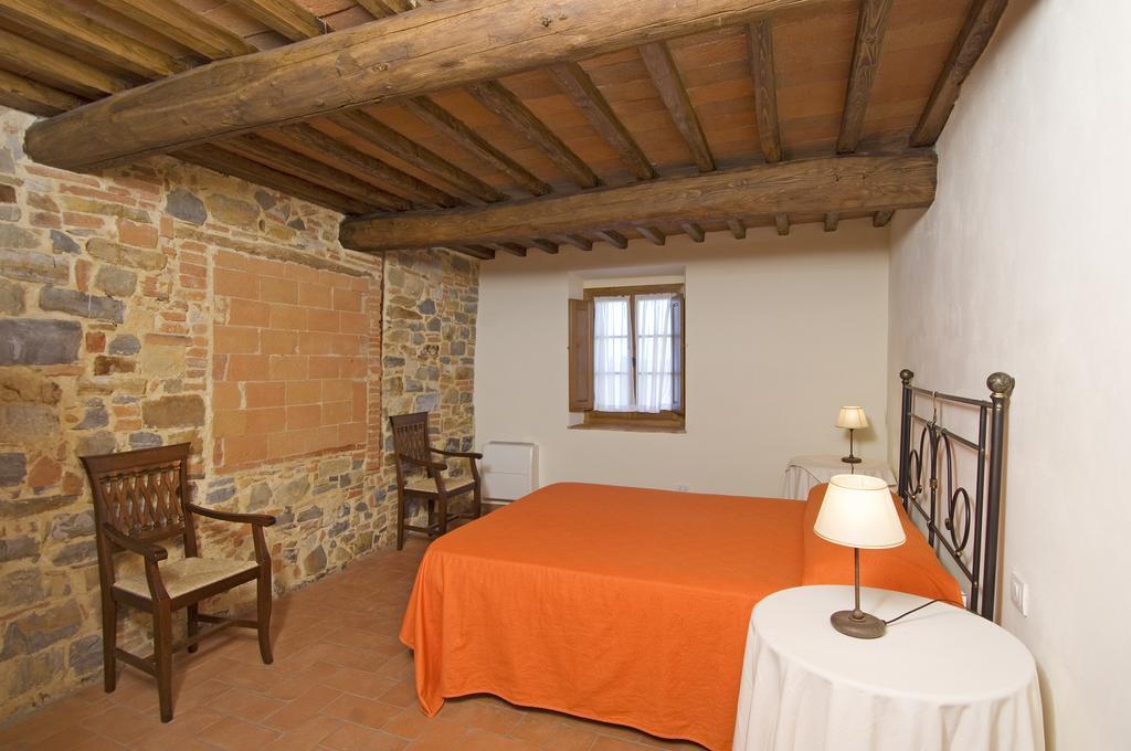 Agriturismo Campo Lungo San Donato in Poggio Стая снимка